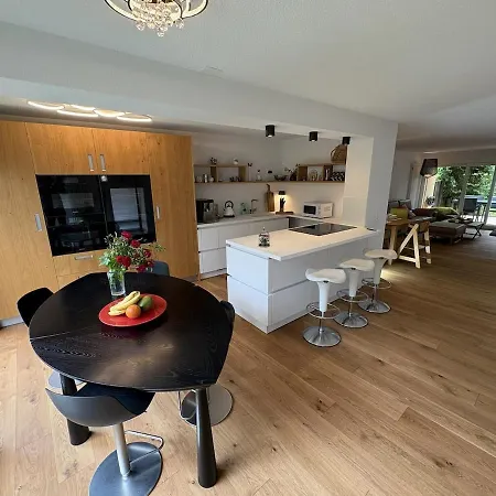 & Peaks Holiday home Thun